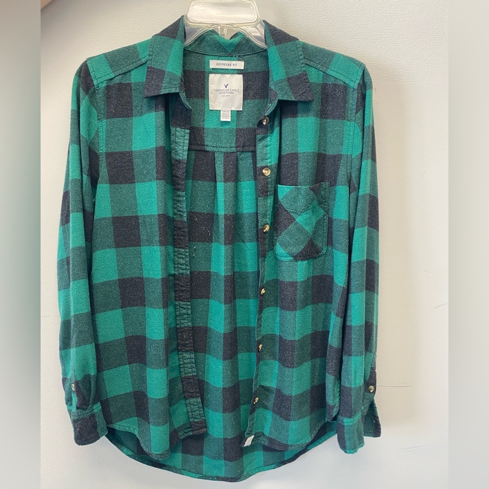 American eagle super soft boyfriend shirt